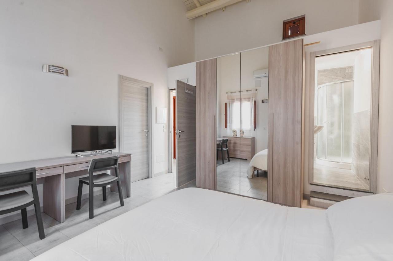 Modern Duplex With Balcony By Wonderful Italy Appartement Catánia Buitenkant foto
