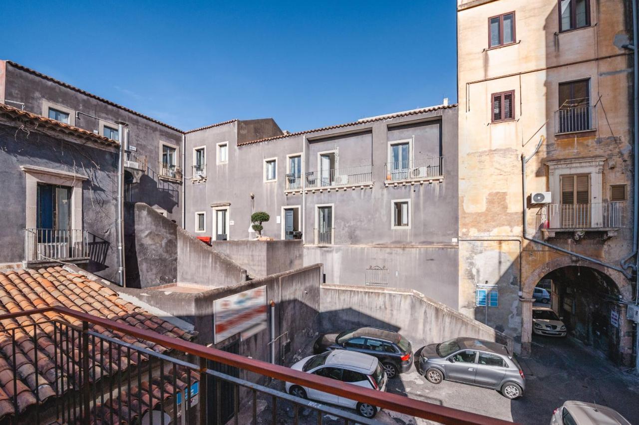 Modern Duplex With Balcony By Wonderful Italy Appartement Catánia Buitenkant foto