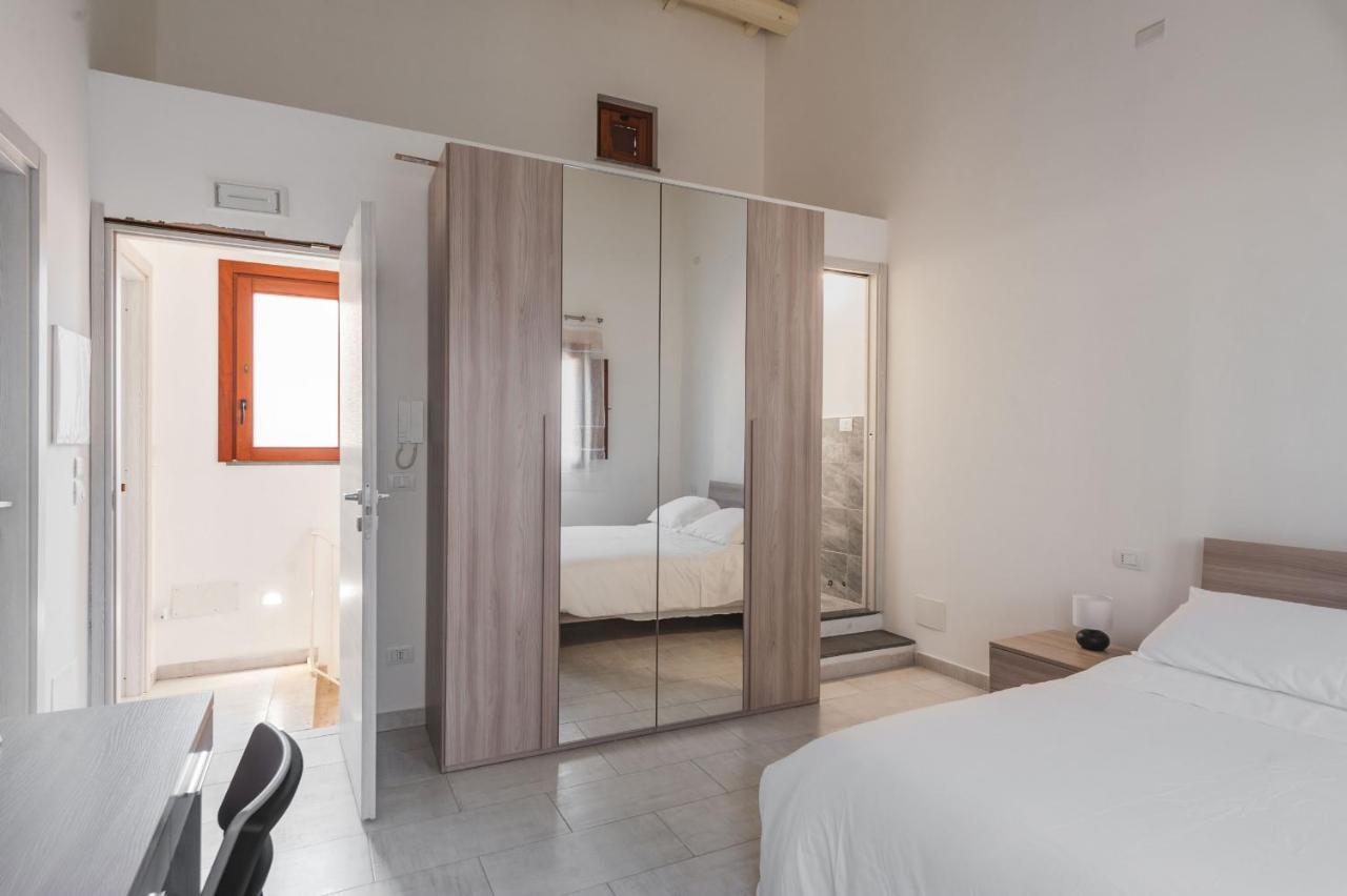 Modern Duplex With Balcony By Wonderful Italy Appartement Catánia Buitenkant foto